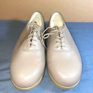 NEW SAS Women's Tripad Comfort Beige Womans Walking/Nursing Shoes Size 8